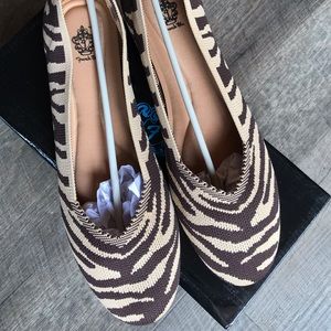 French Blu Brown Zebra Jungle Fever Ballet Flat size 10 - new in box